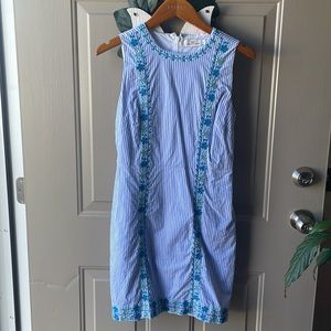 Pop embroidered shift dress